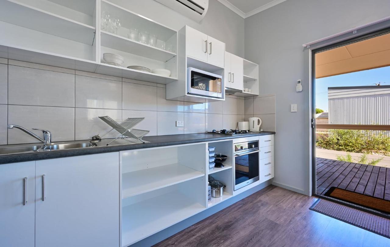 Harvest Stay Cabin Park Port Augusta Exterior foto